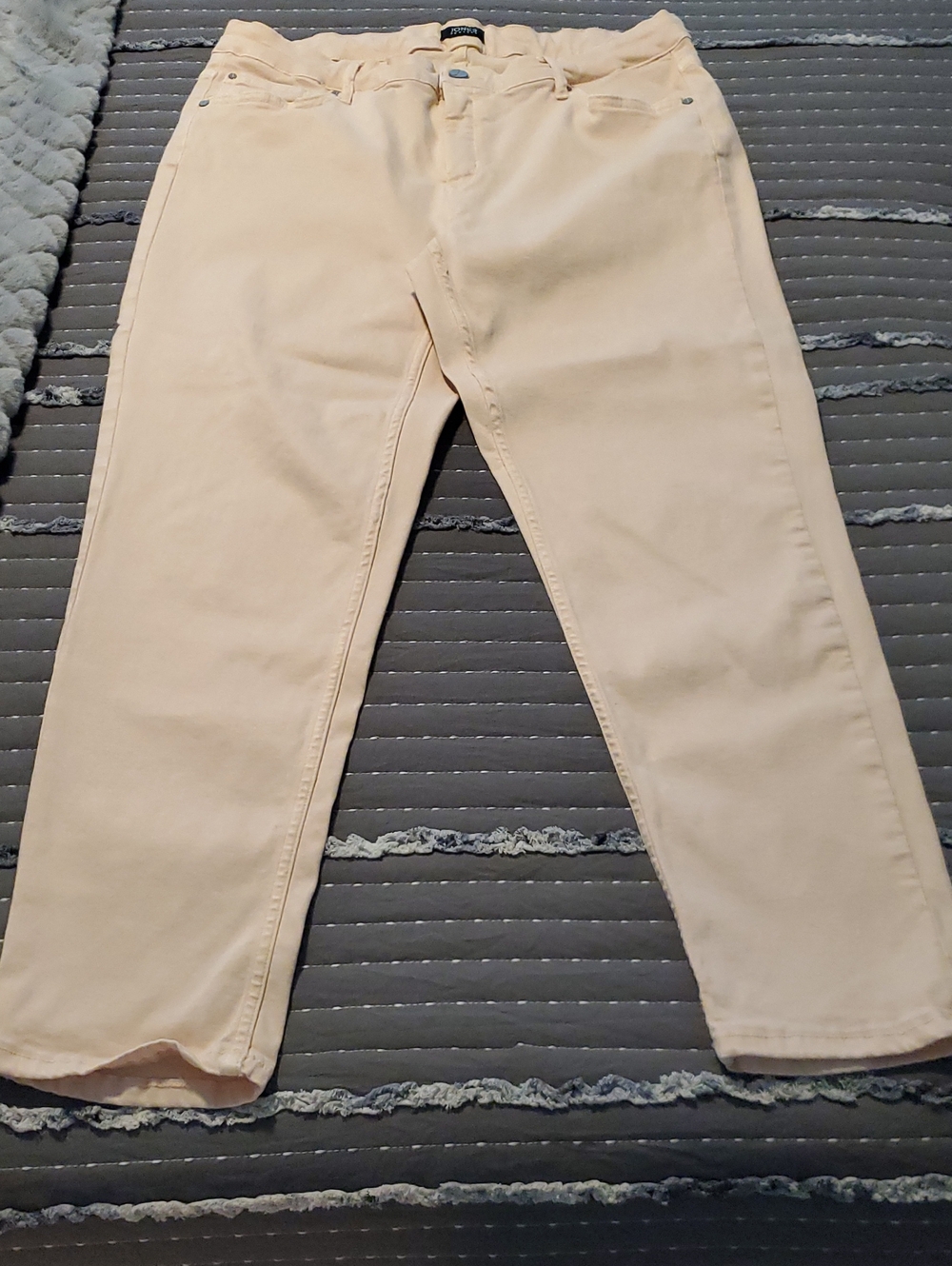 Jones New York Straight-Leg Cream Jeans